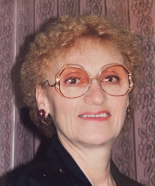 Helen  Nigro